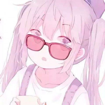 货车压实线右转 央视点名表扬